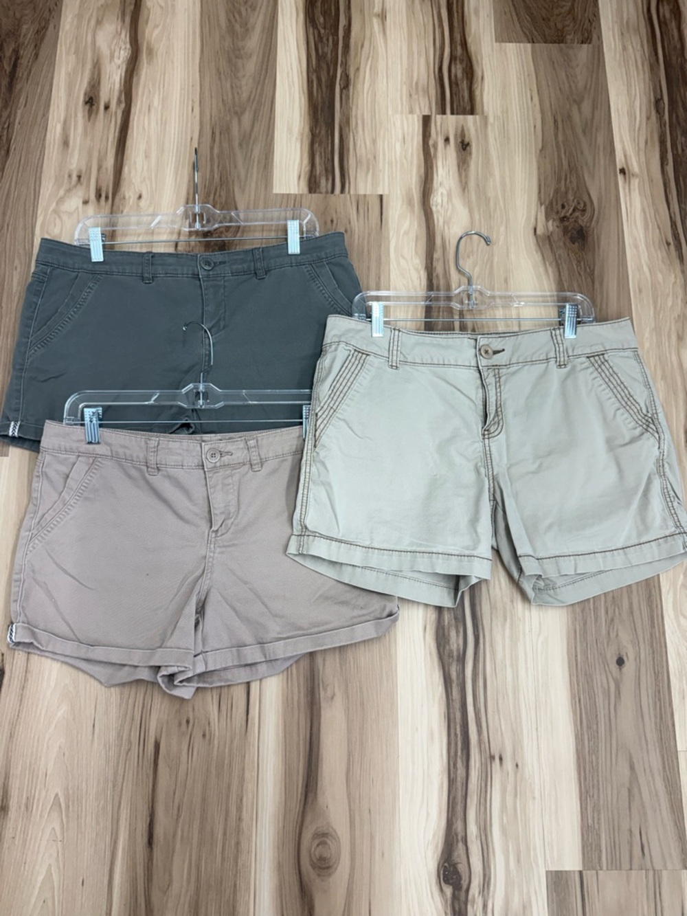 Maurices Women's Shorts Lot P30